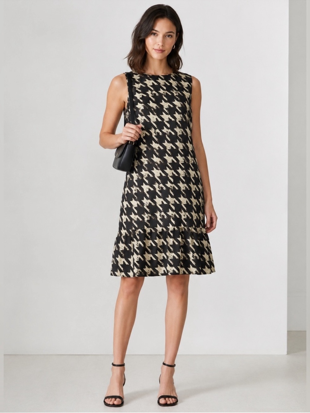Sleeveless Houndstooth Shift Dress in Black and Cream 100% silk